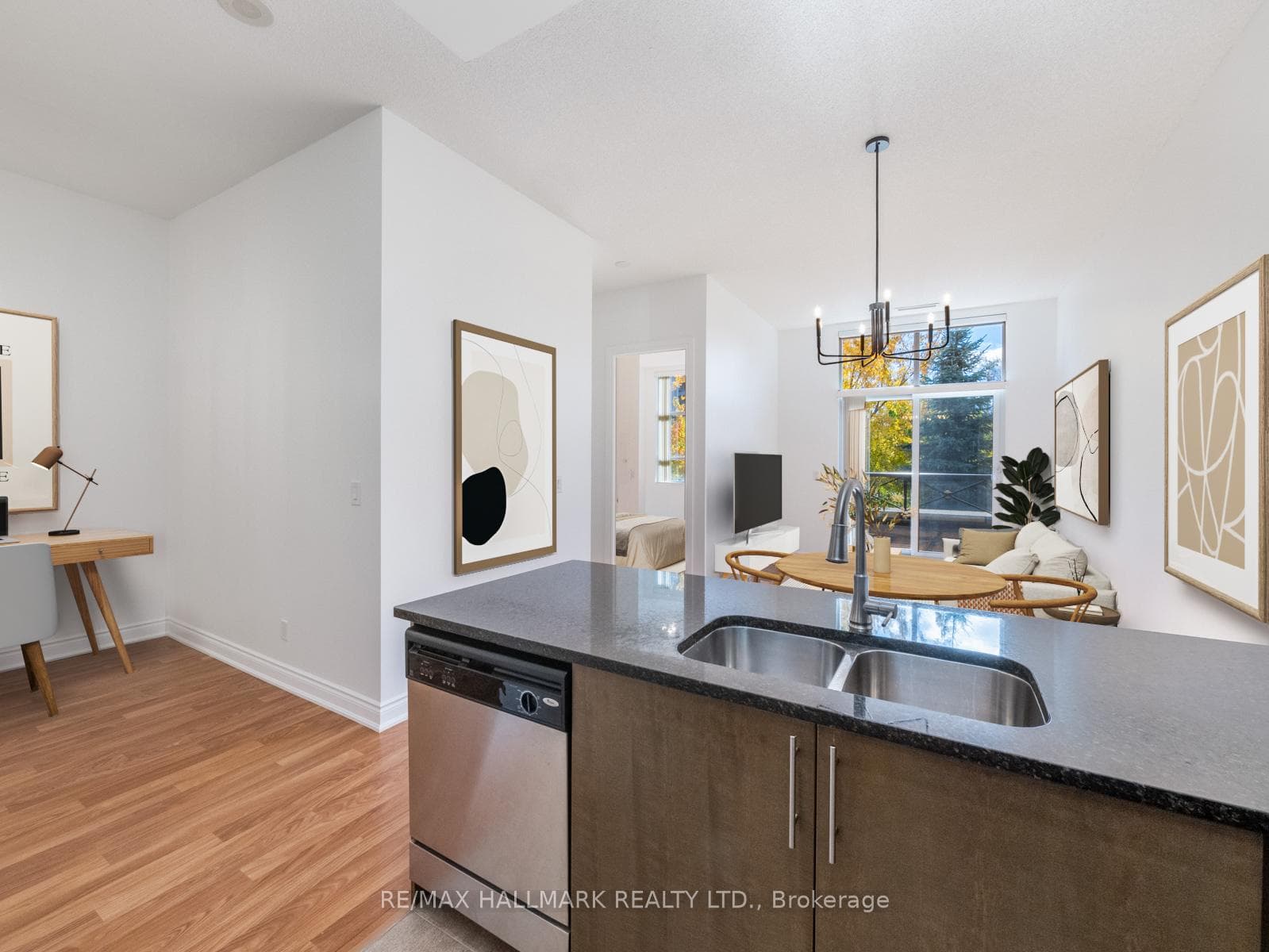9235 Jane Street Unit 107 photo 5