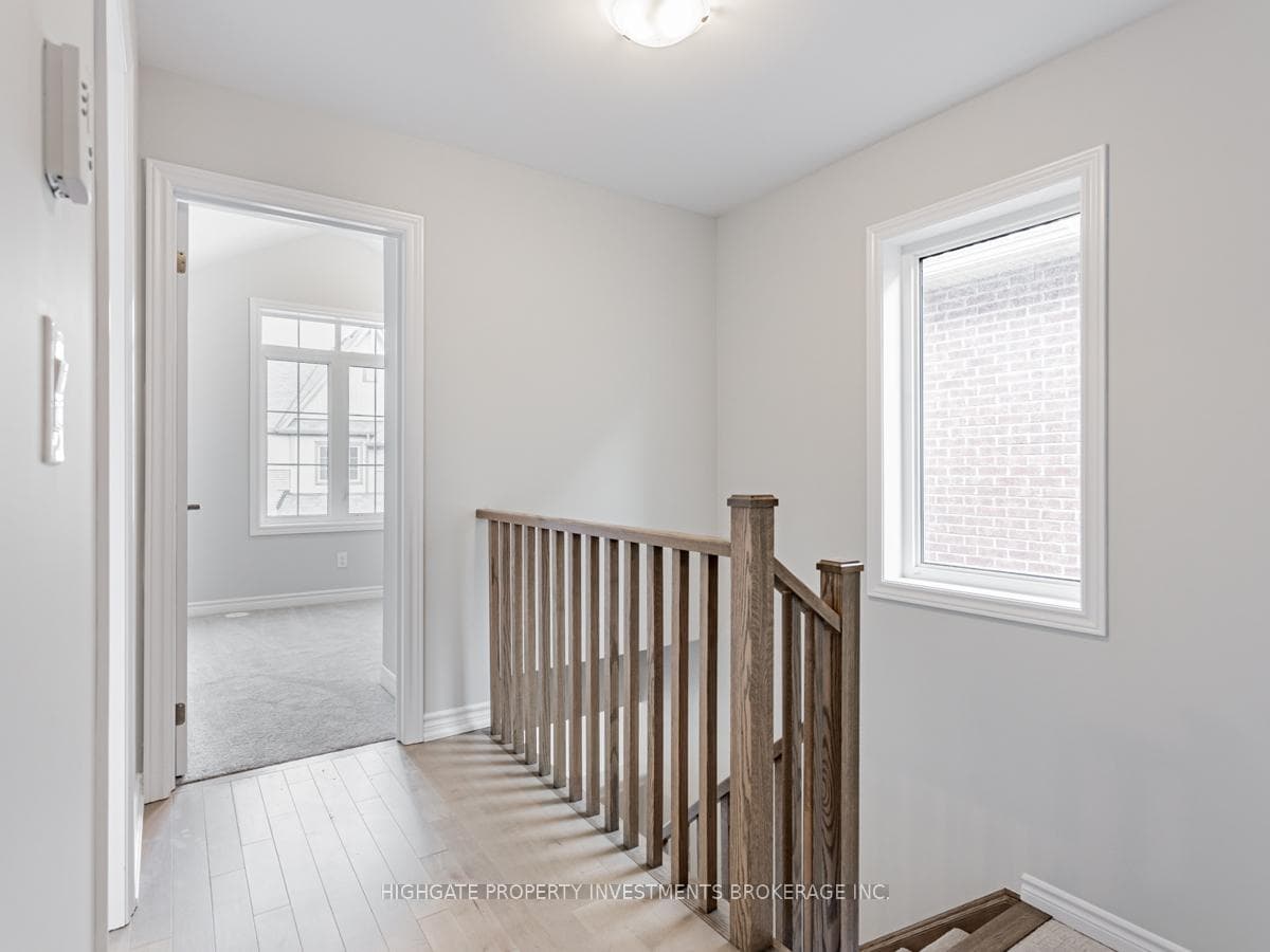 55 Porcelain Way photo 15