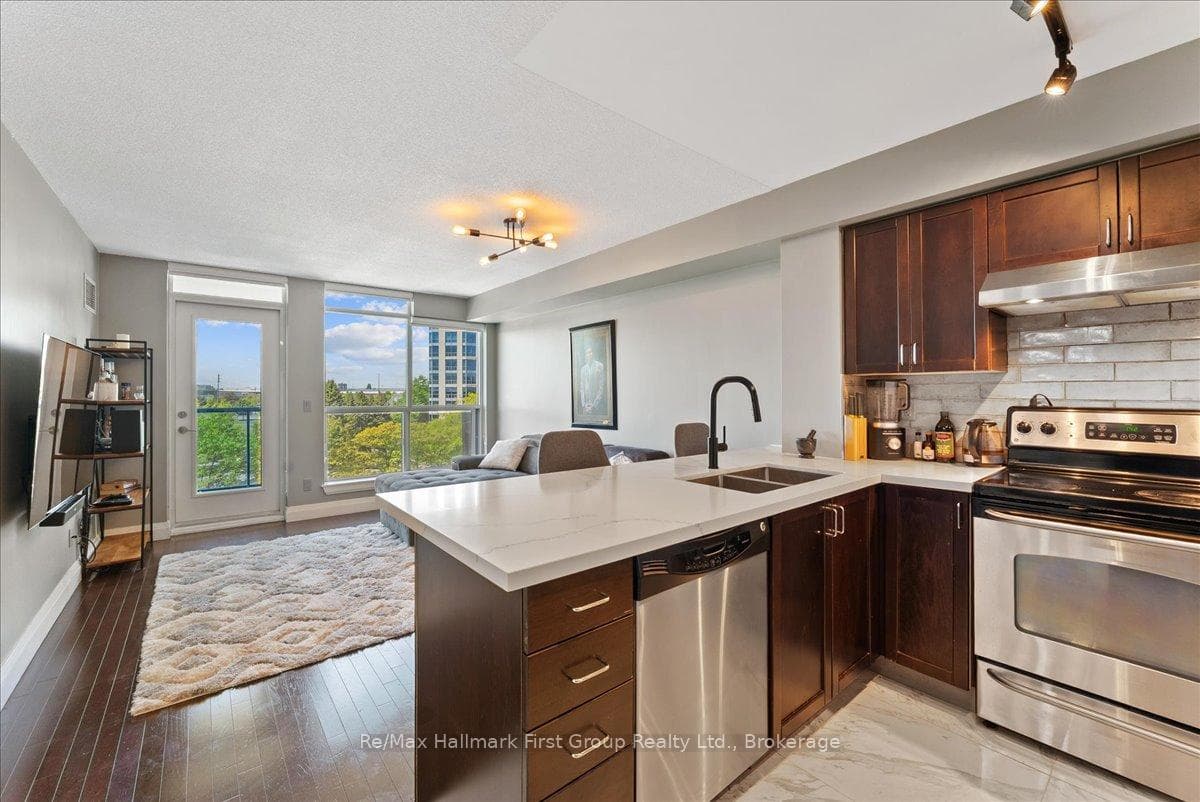 340 Watson Street Unit 416 photo 6