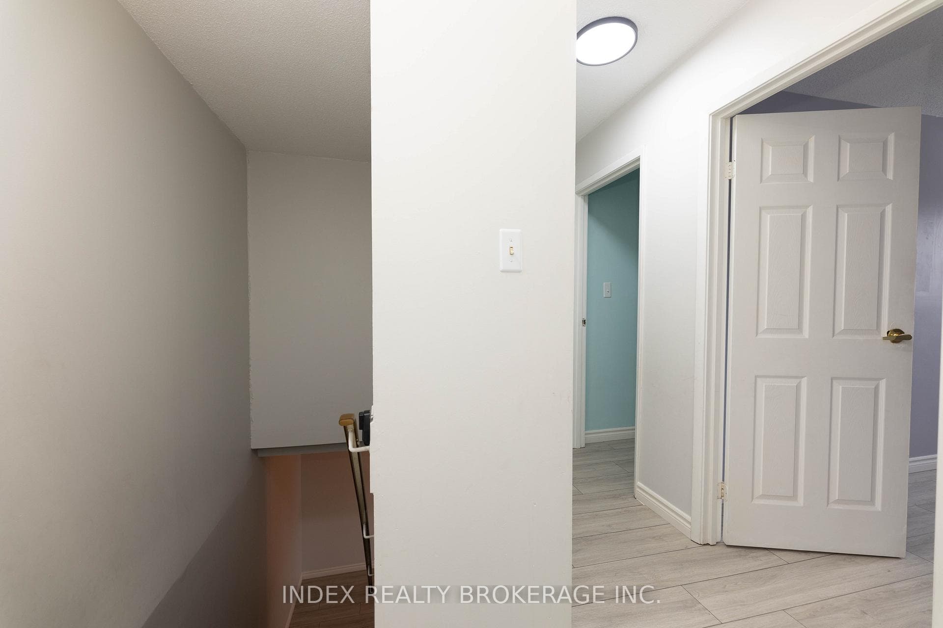 1100 Oxford Street Unit Unit 2 photo 25