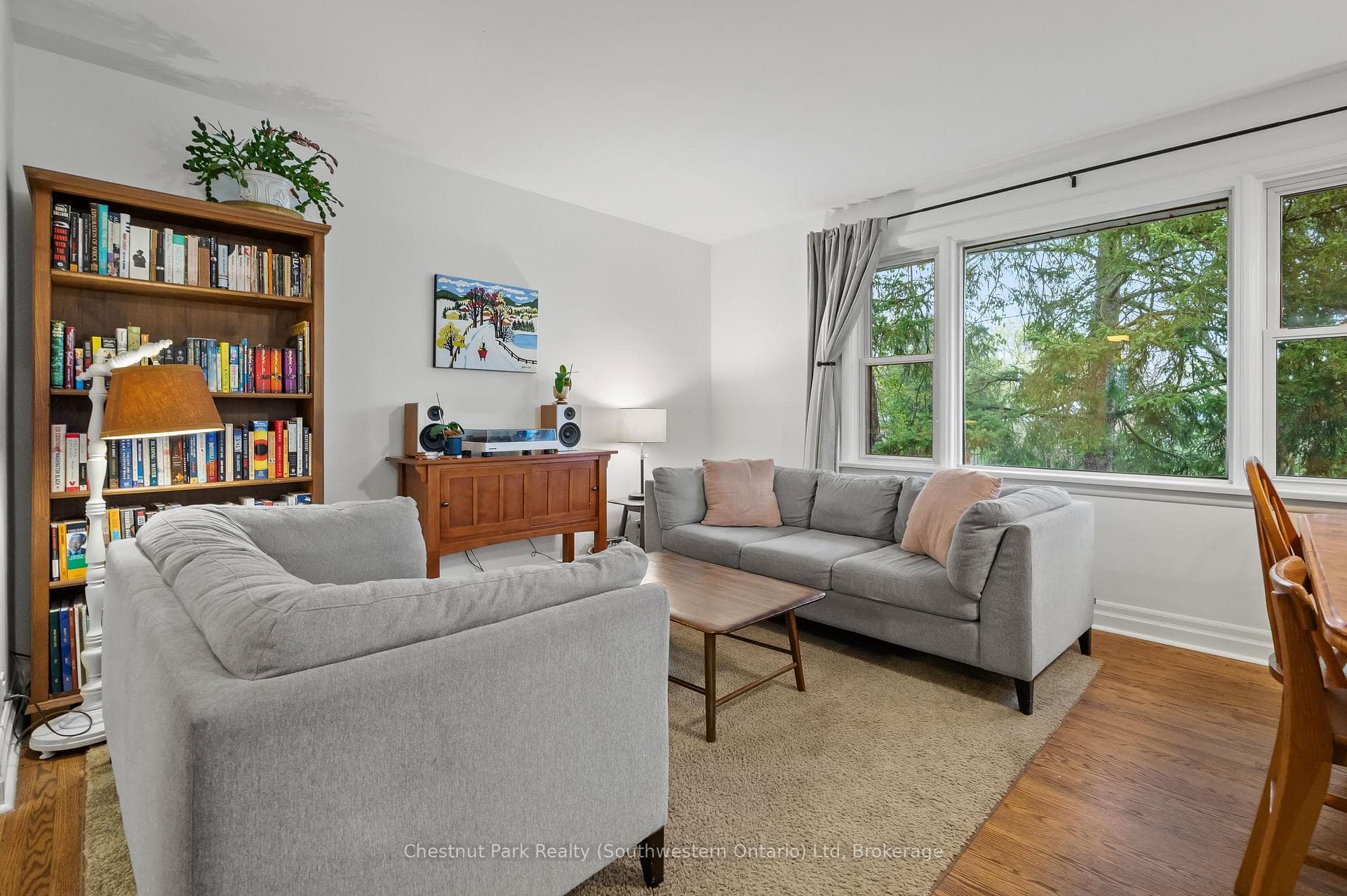 22 Hamel Avenue photo 4