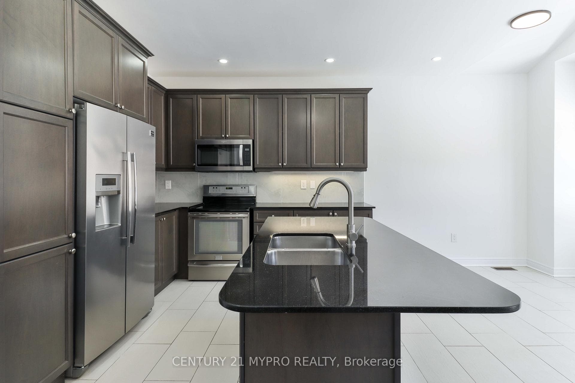 23 Bellotti Crescent photo 21