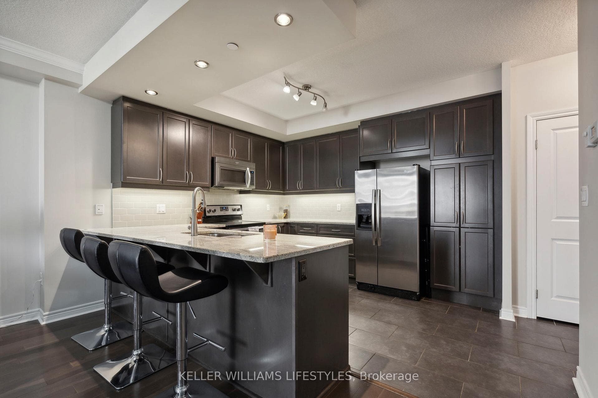 330 Ridout Street Unit 1210 photo 12