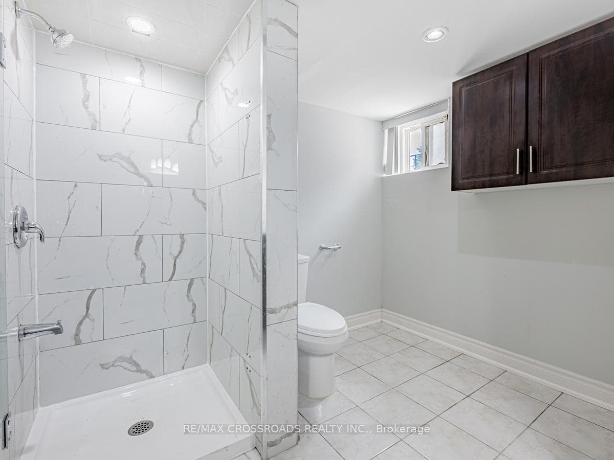 22 Araman Drive photo 28
