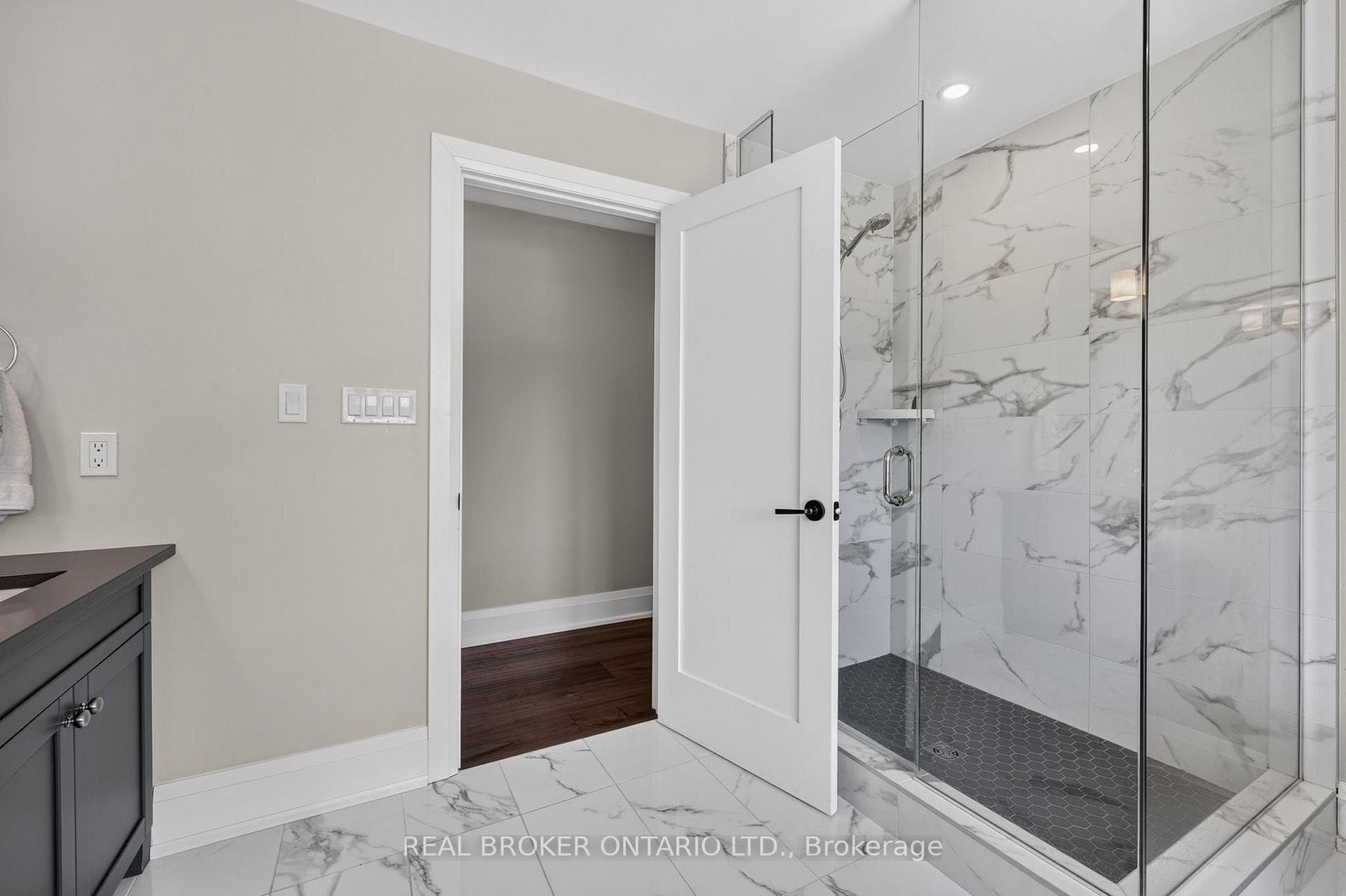 Second Level Bathroom