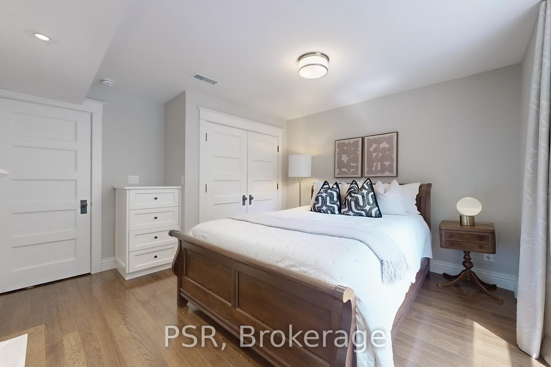 102 Glendale Avenue photo 19