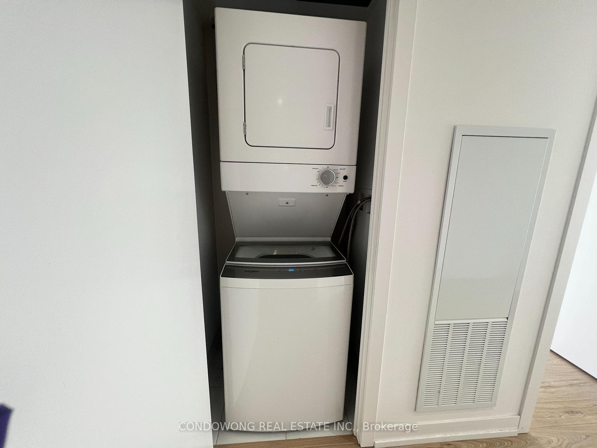 Full Size Washer and Dryer