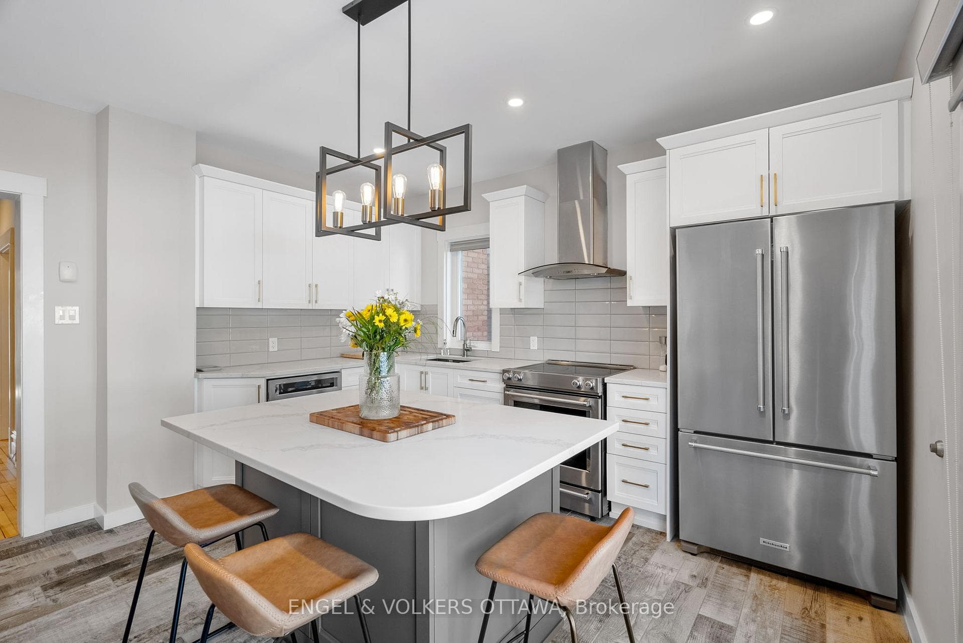 513 Edison Avenue photo 16