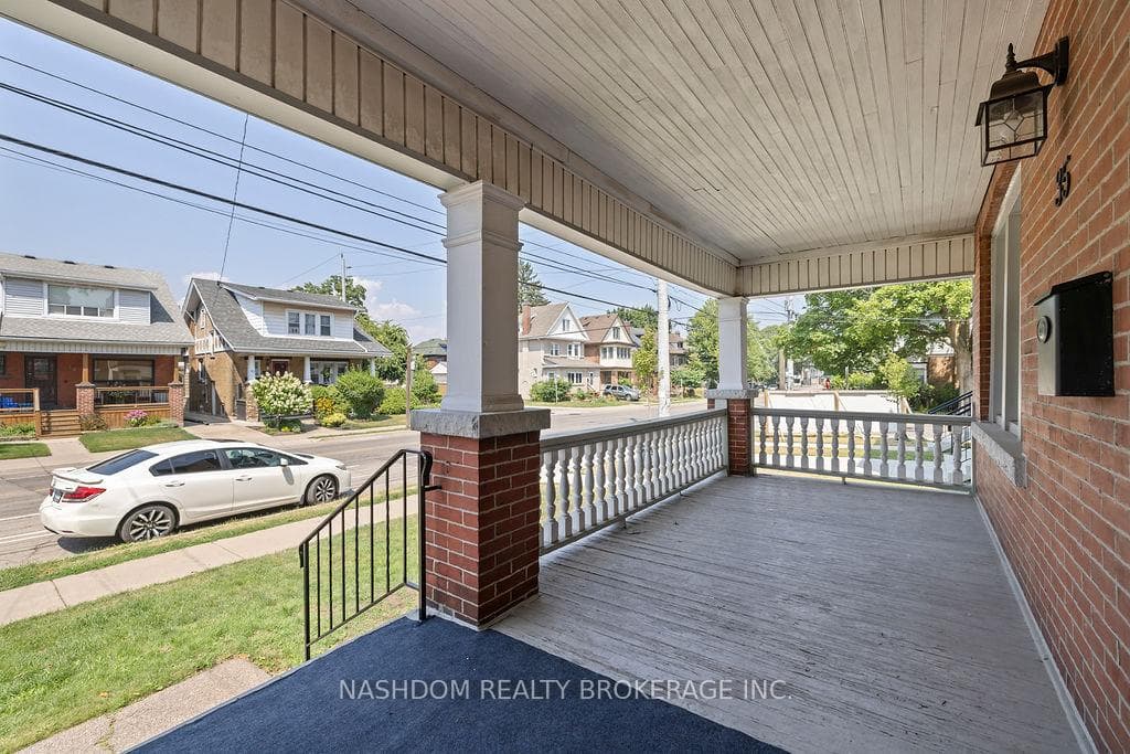 35 Gage Avenue photo 3