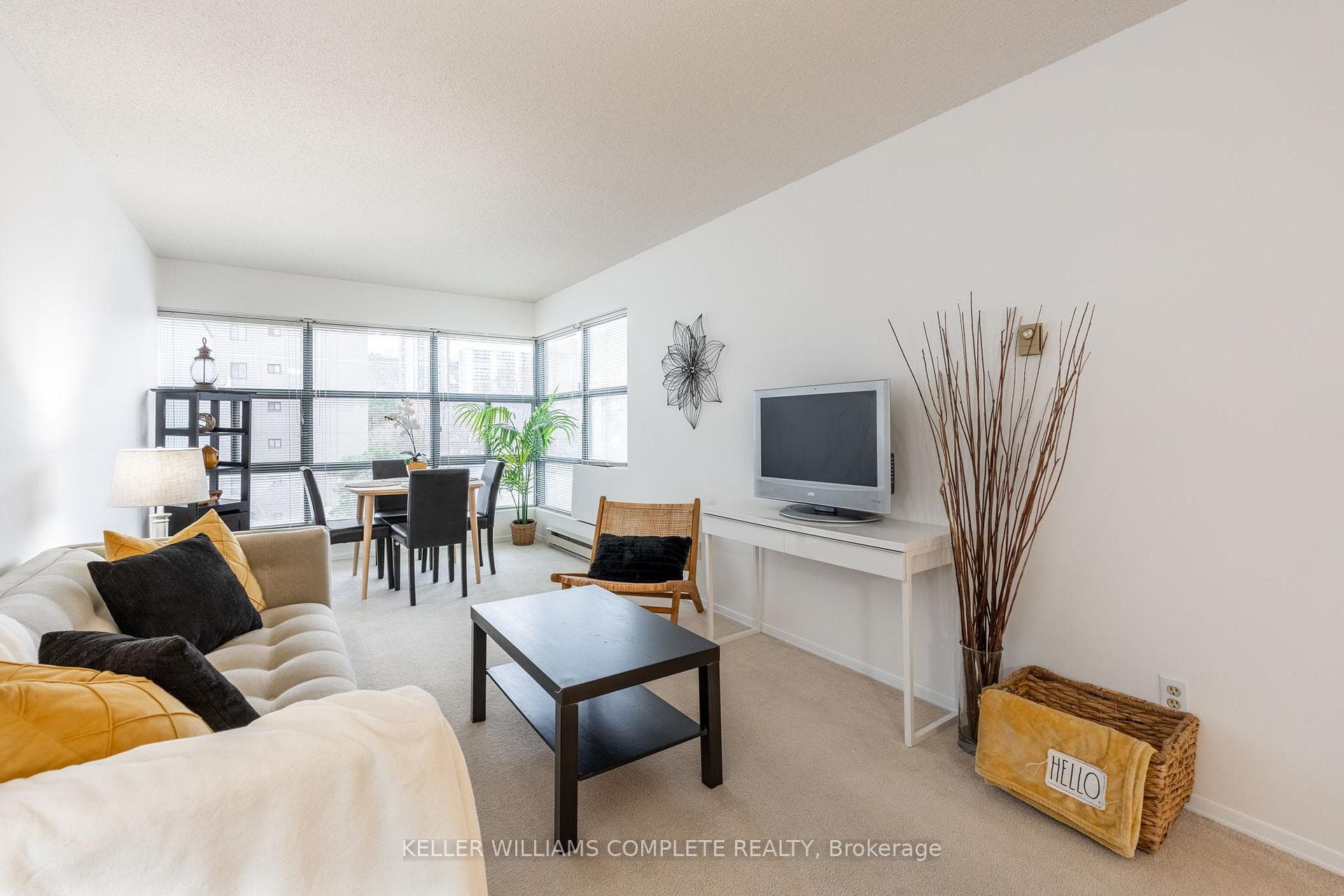 175 Hunter Street Unit 405 photo 6