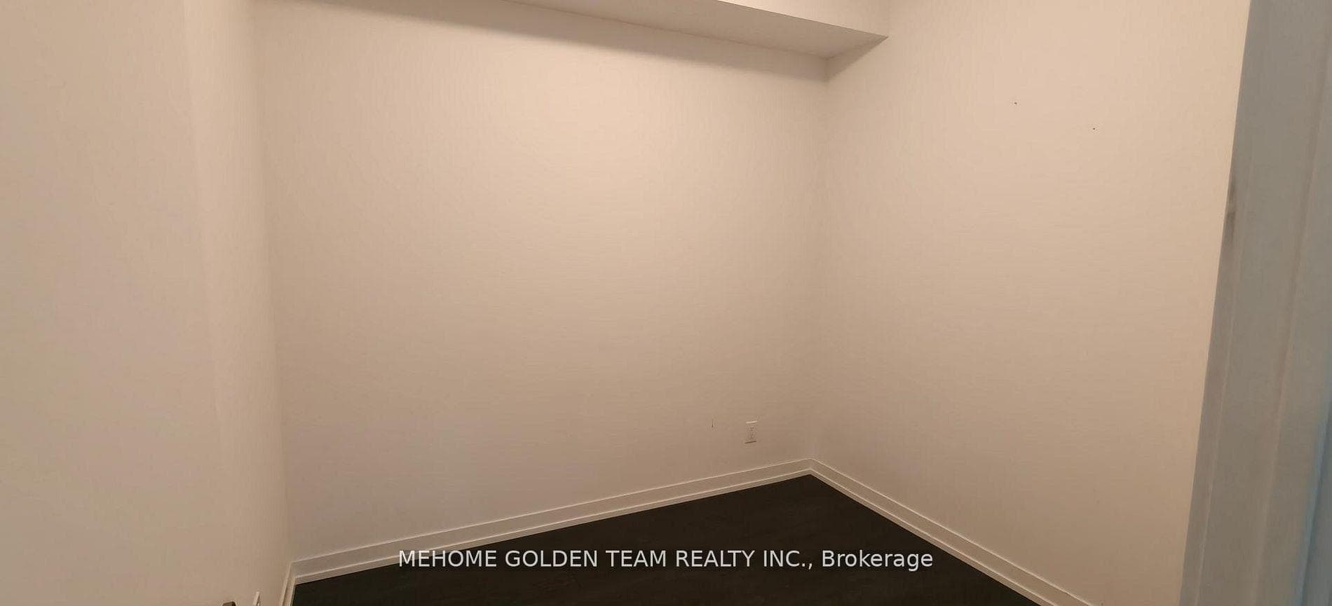 125 Redpath Avenue Unit 3207 photo 6