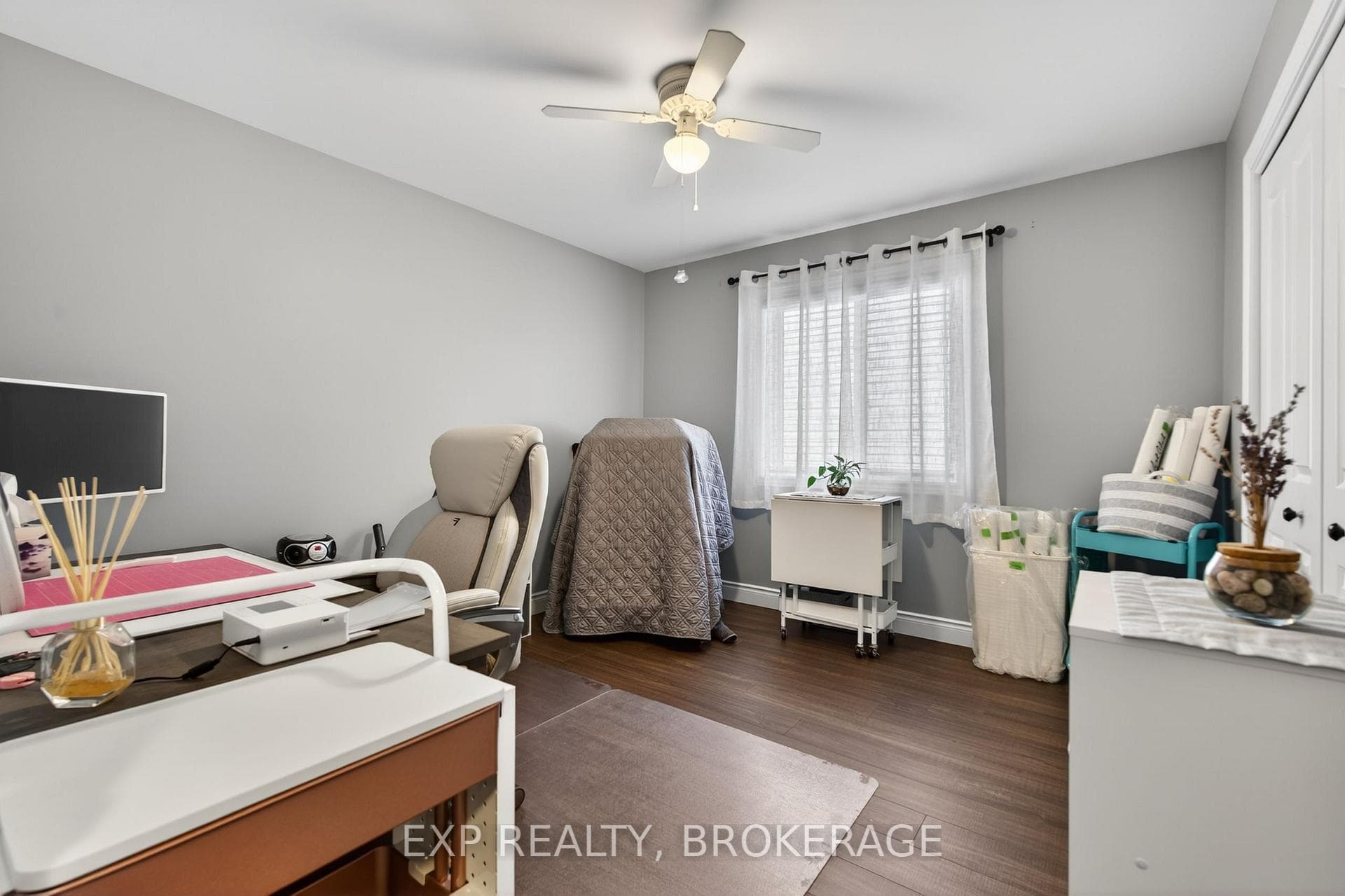 79 DEACON Place photo 21