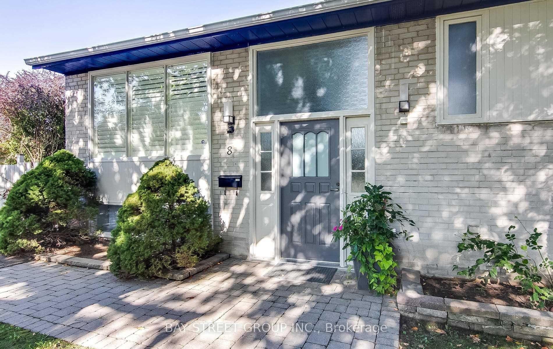 8 Overton Crescent photo 20
