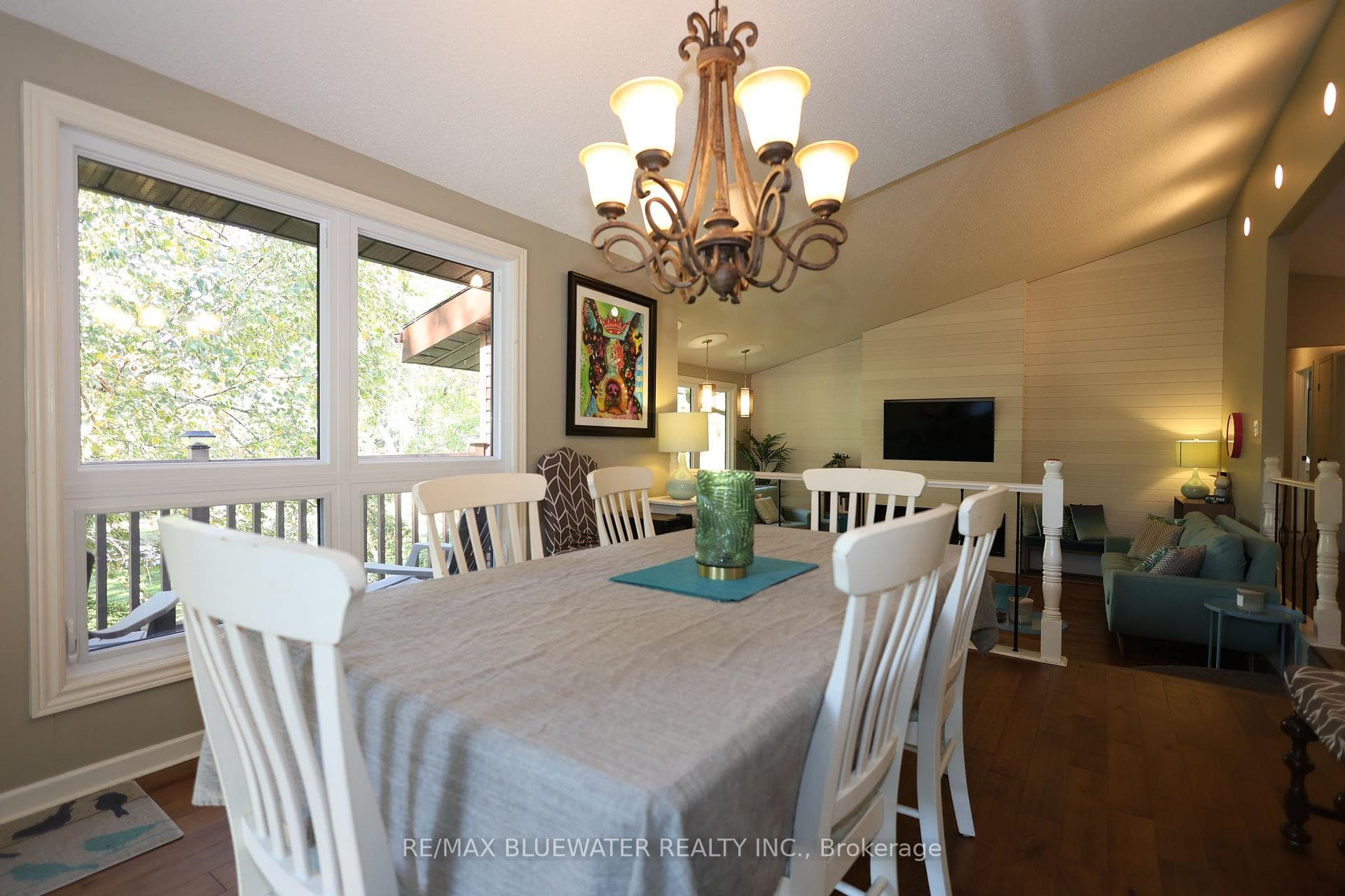 5429 Lake Valley Grove Road photo 11