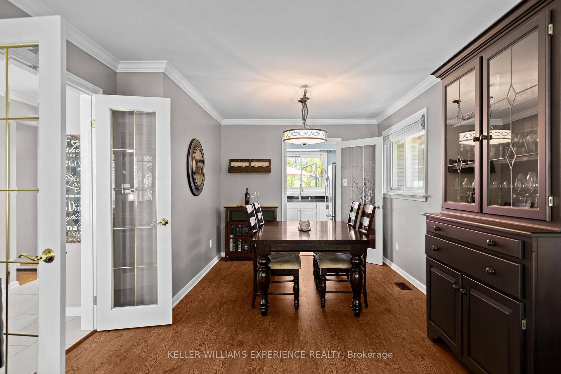 27 Ottaway Avenue photo 9