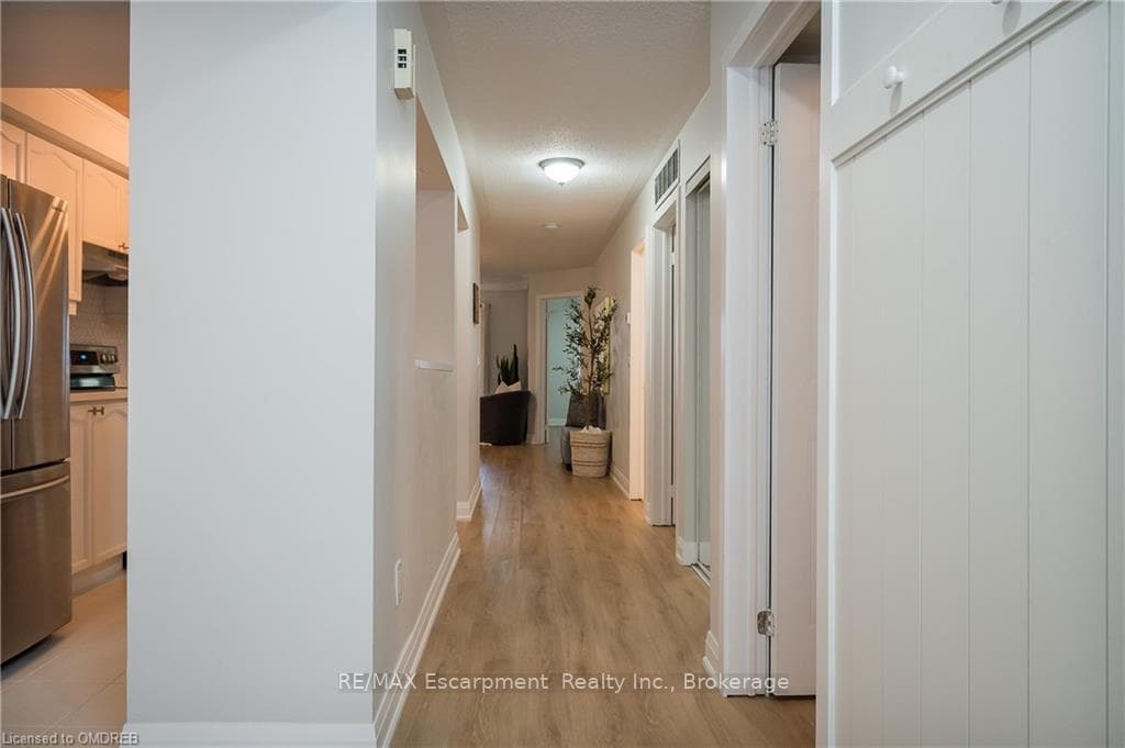 117 BRISTOL Road Unit 49 photo 2