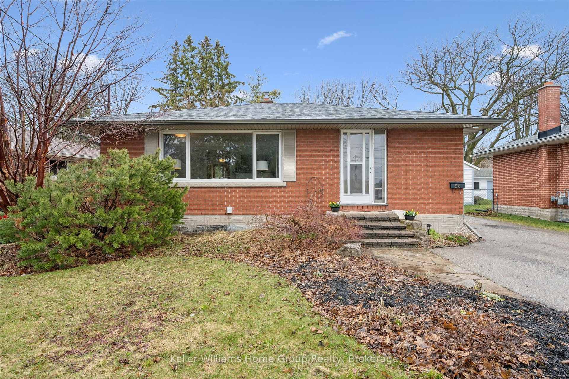 56 Ottawa Crescent photo 3