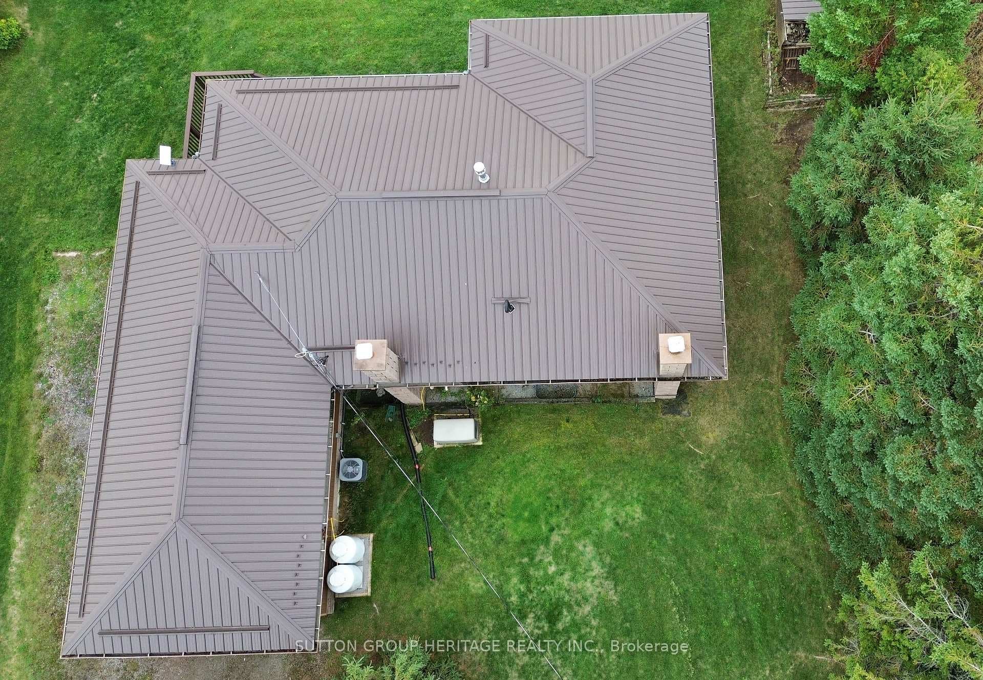 584 Rohallion Road photo 2
