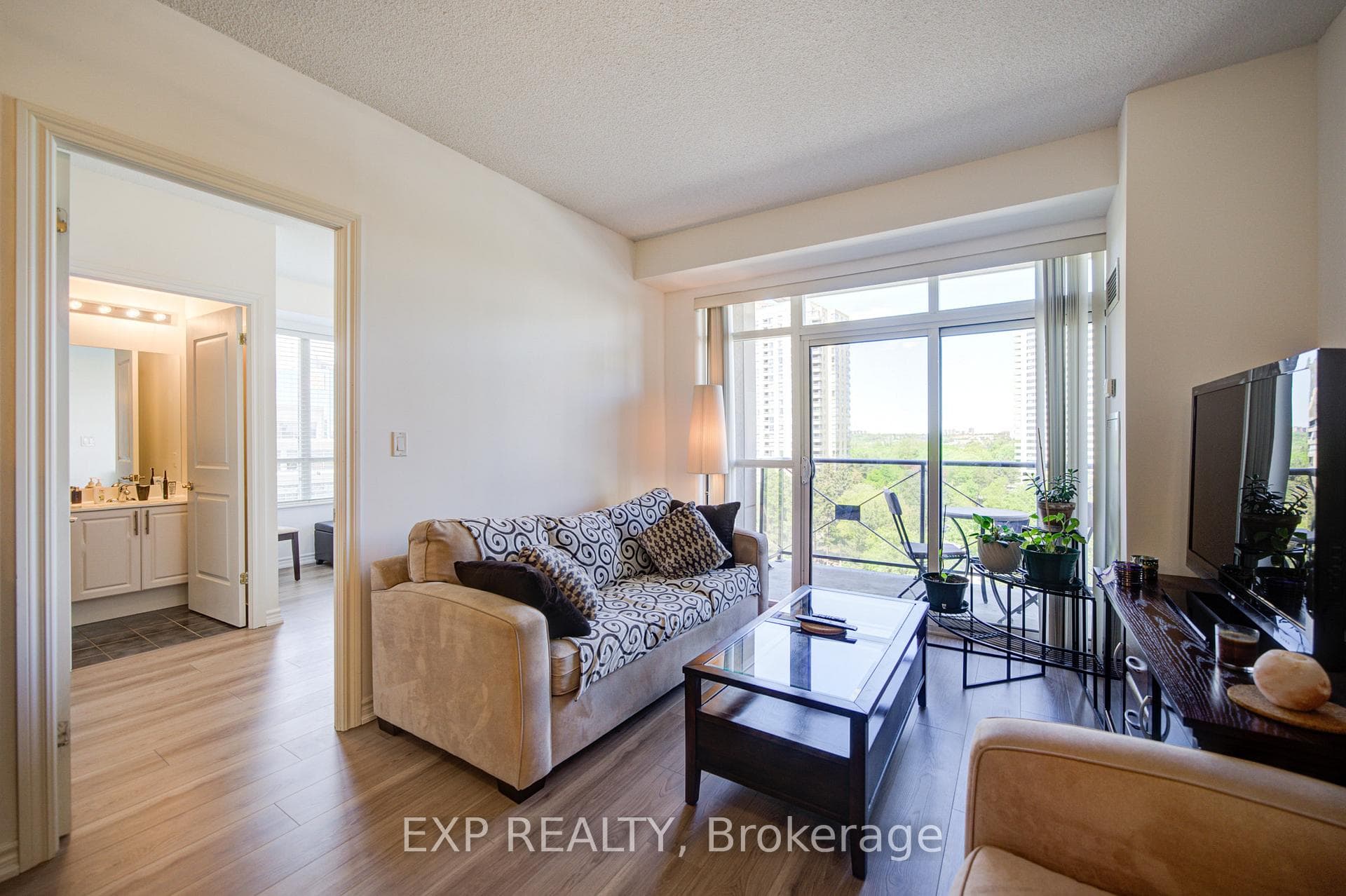 133 Wynford Drive Unit 808 photo 18
