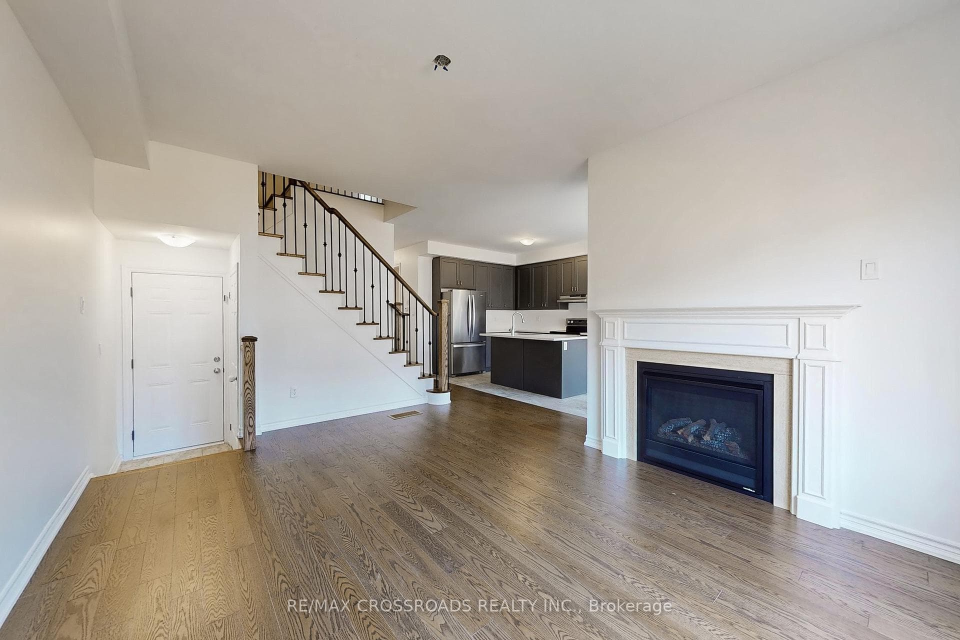 11 Cornelius Lane photo 11