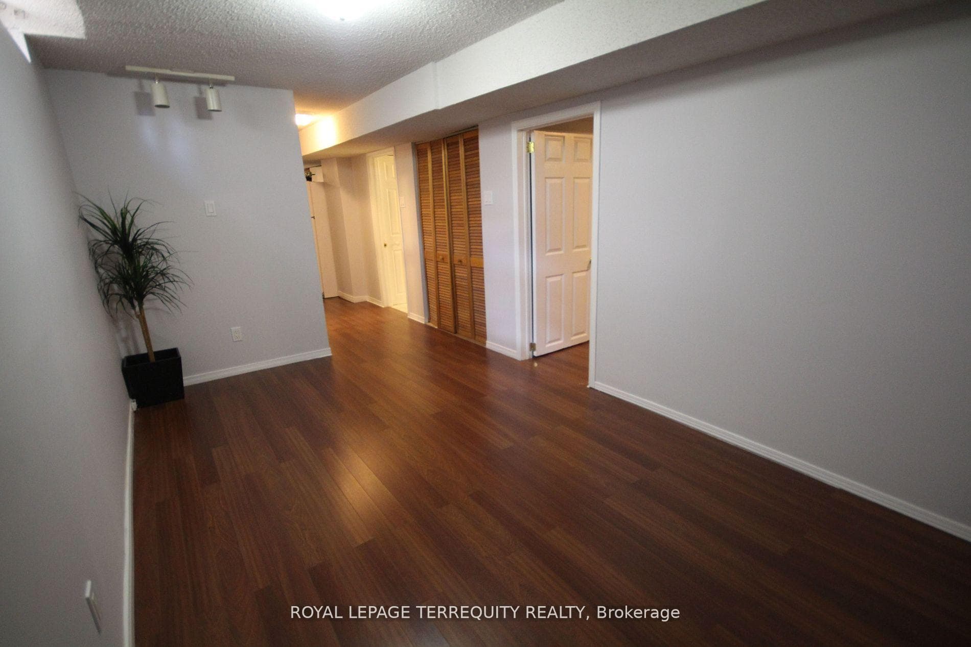 101 Barnwell Drive Unit Bsmnt photo 2