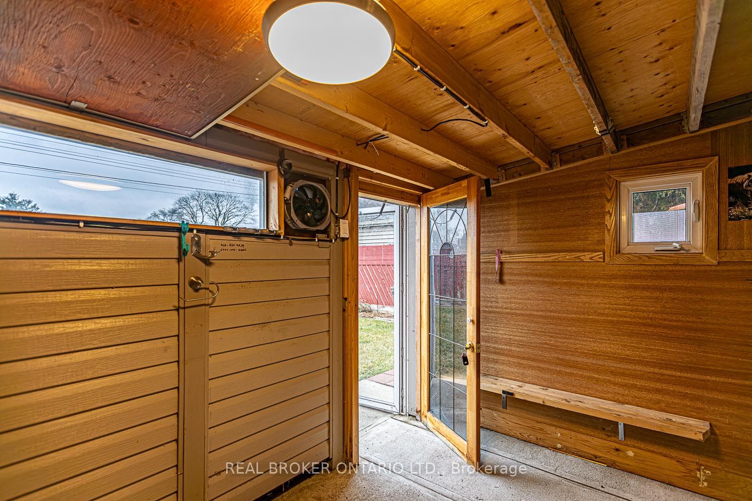 107 Foxwell Street photo 37