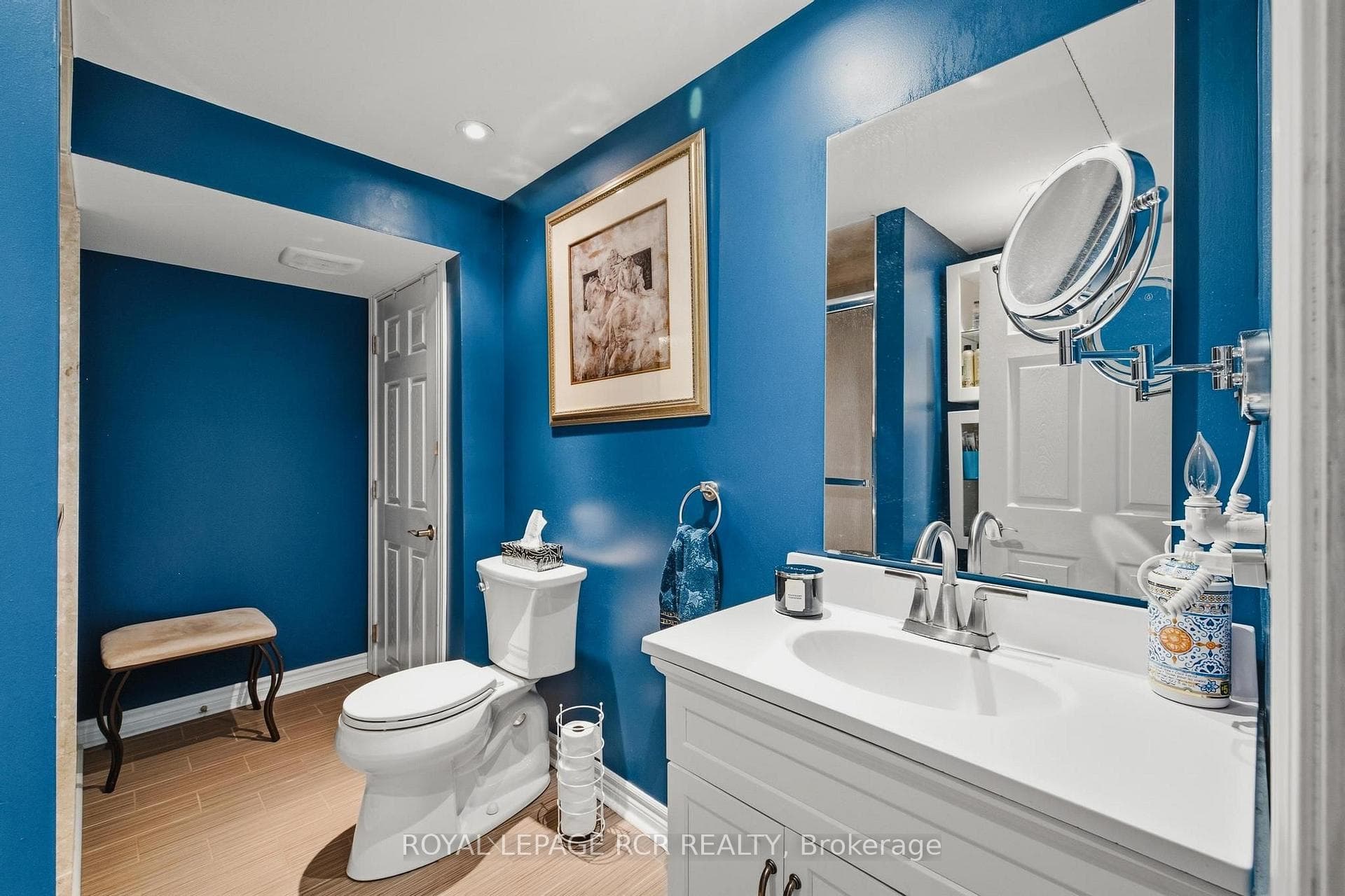 194 Andy Crescent photo 30