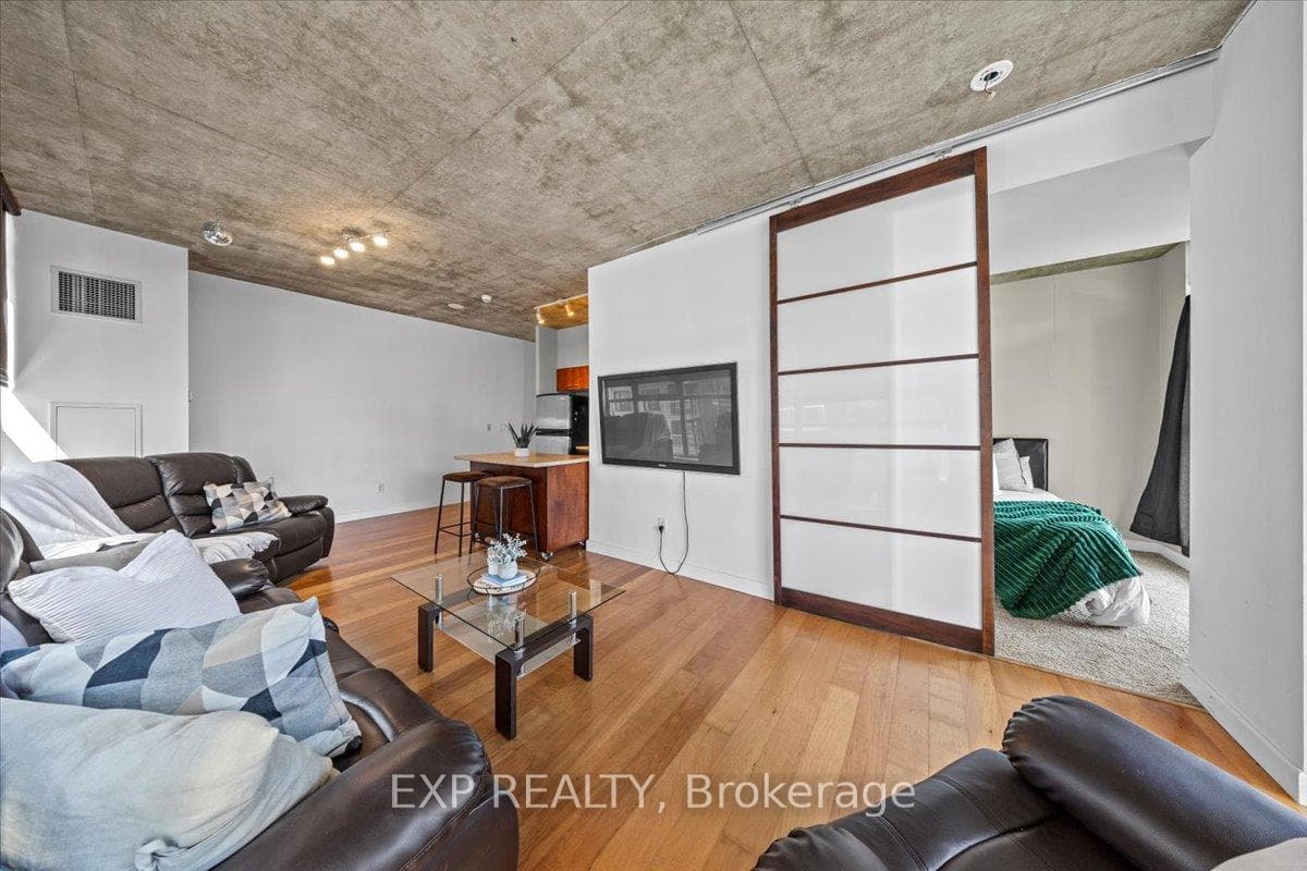 179 GEORGE Street Unit 603 photo 14