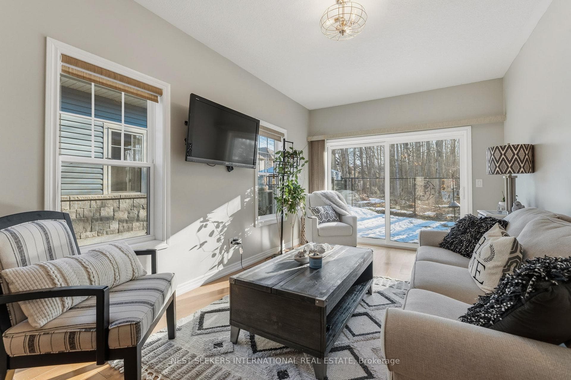 46 Isabella Drive photo 16