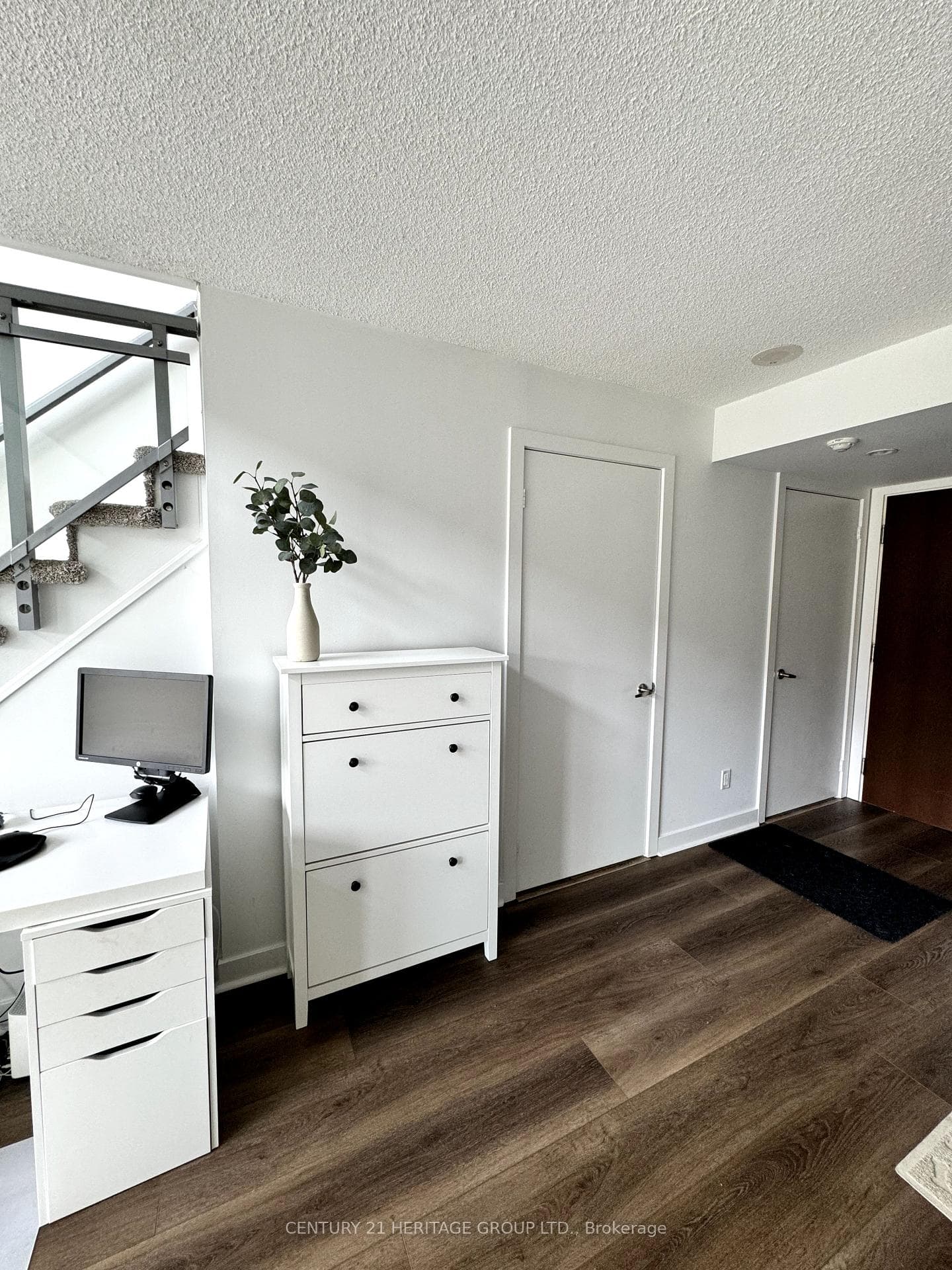 80 Western Battery Road Unit 214 photo 6