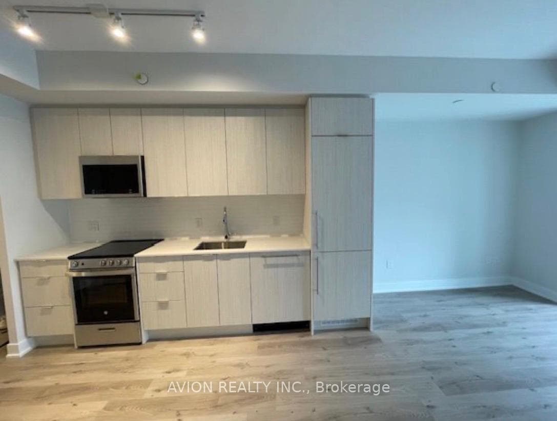 430 Square One Drive Unit 1805 photo 3