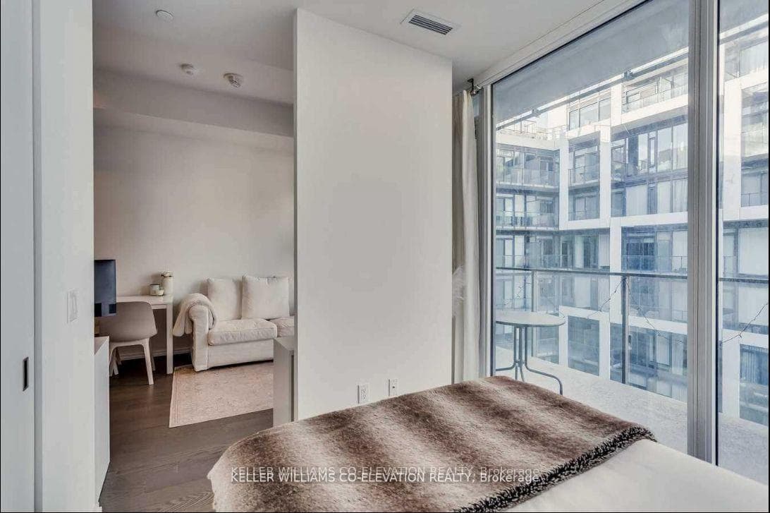 8 Hillsdale Avenue Unit 1532 photo 27