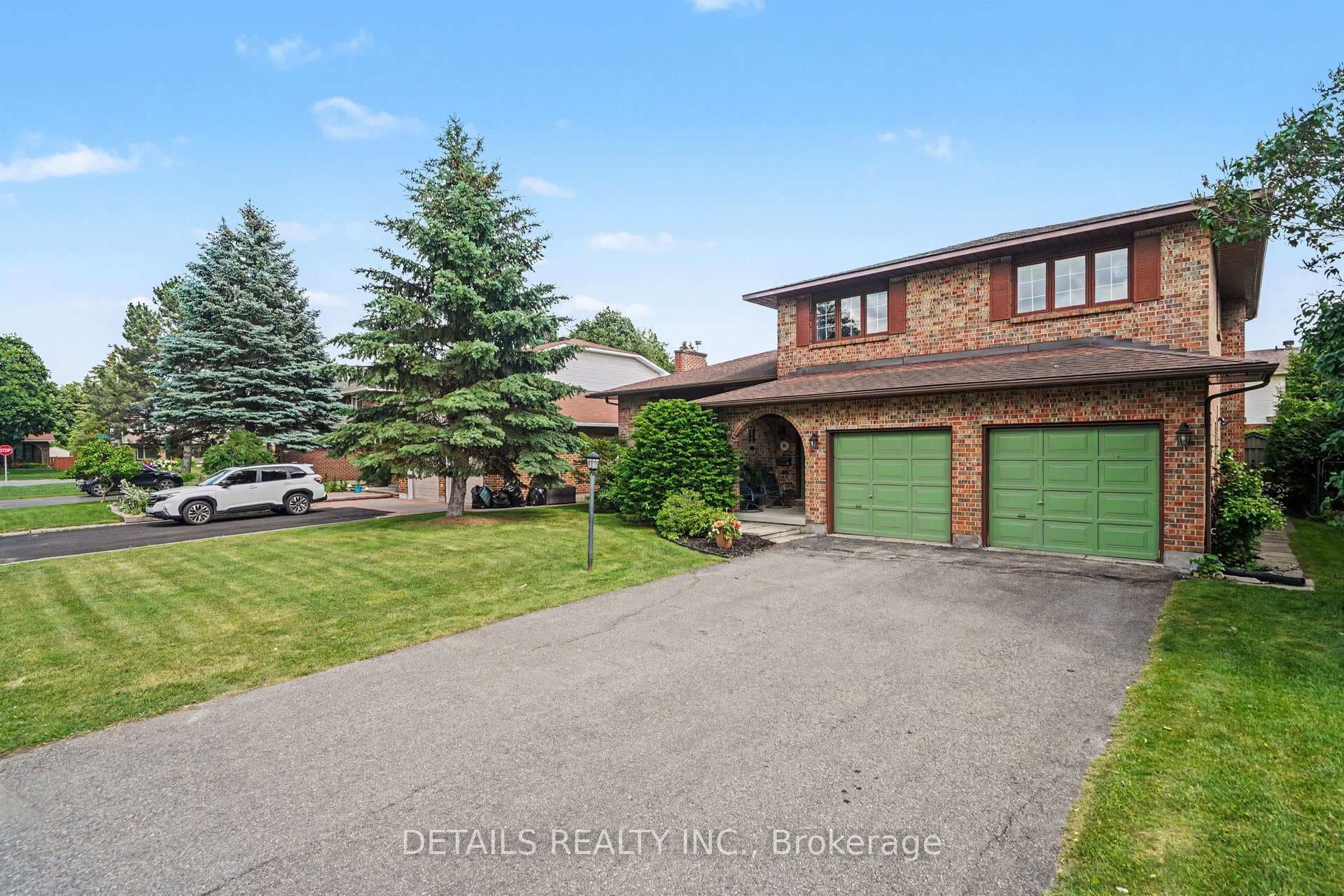 152 Foxfield Drive photo 4