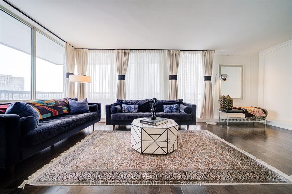 115 Antibes Drive Unit 806 photo 10
