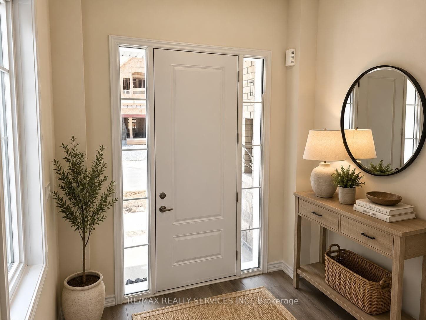 95 Conboy Drive photo 2
