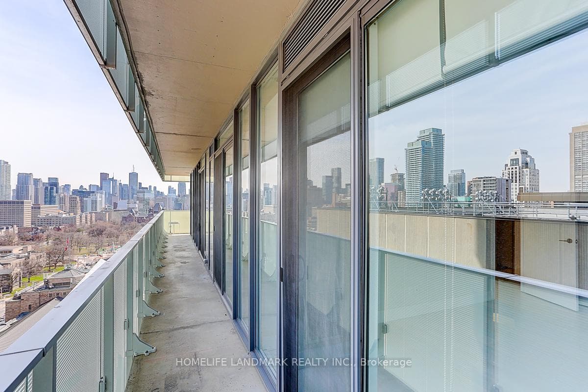 200 Bloor Street Unit 1804 photo 26