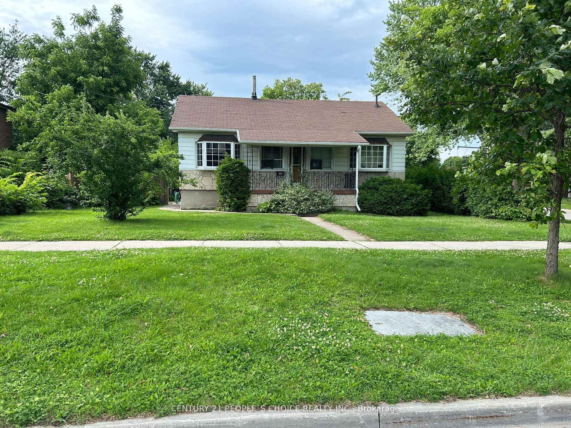 564 Horner Avenue photo 3