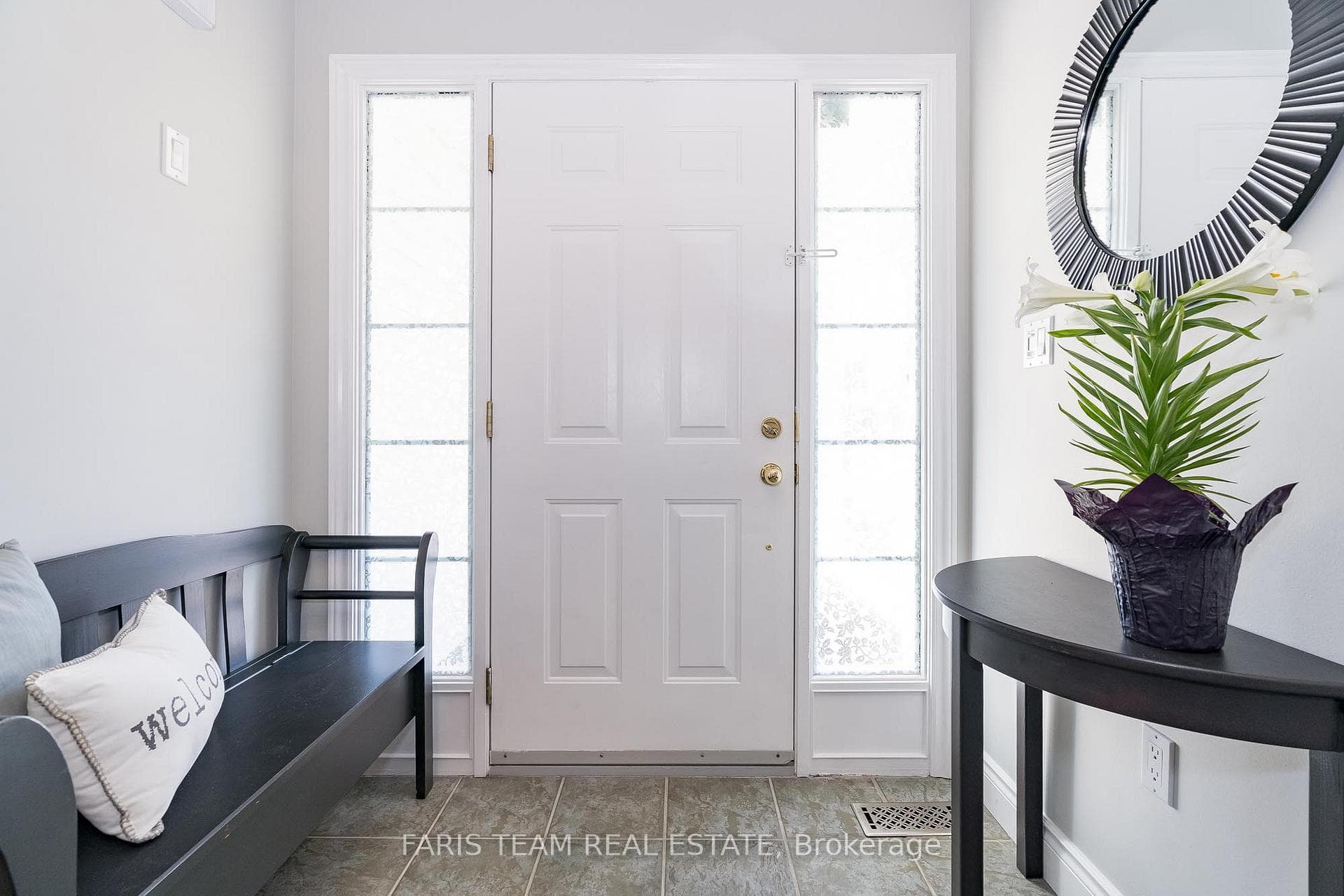 2814 Ireton Street photo 3
