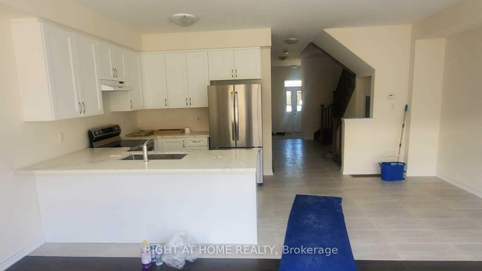 2257 Grainger Loop N/A photo 5