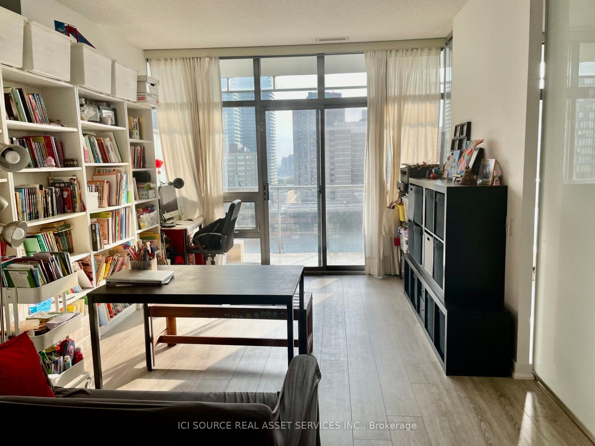33 Charles Street Unit 1308 photo 9