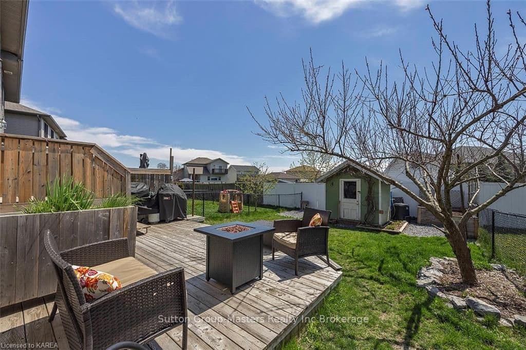 120 SIMURDA Court photo 36