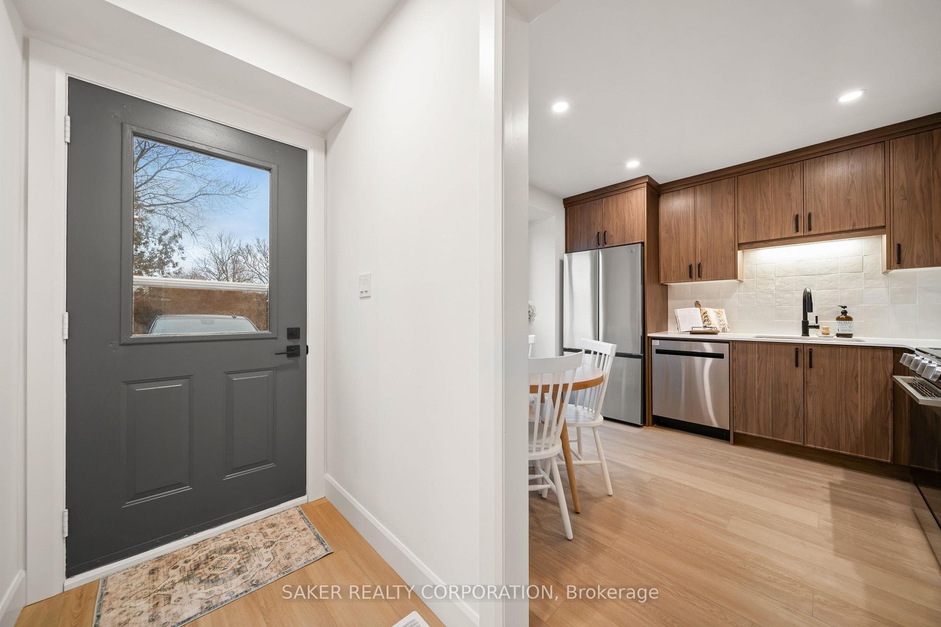135 Belmont Drive Unit 17 photo 4