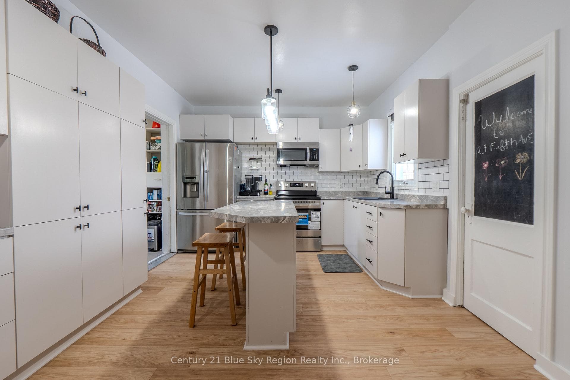 127 Fifth Avenue photo 12