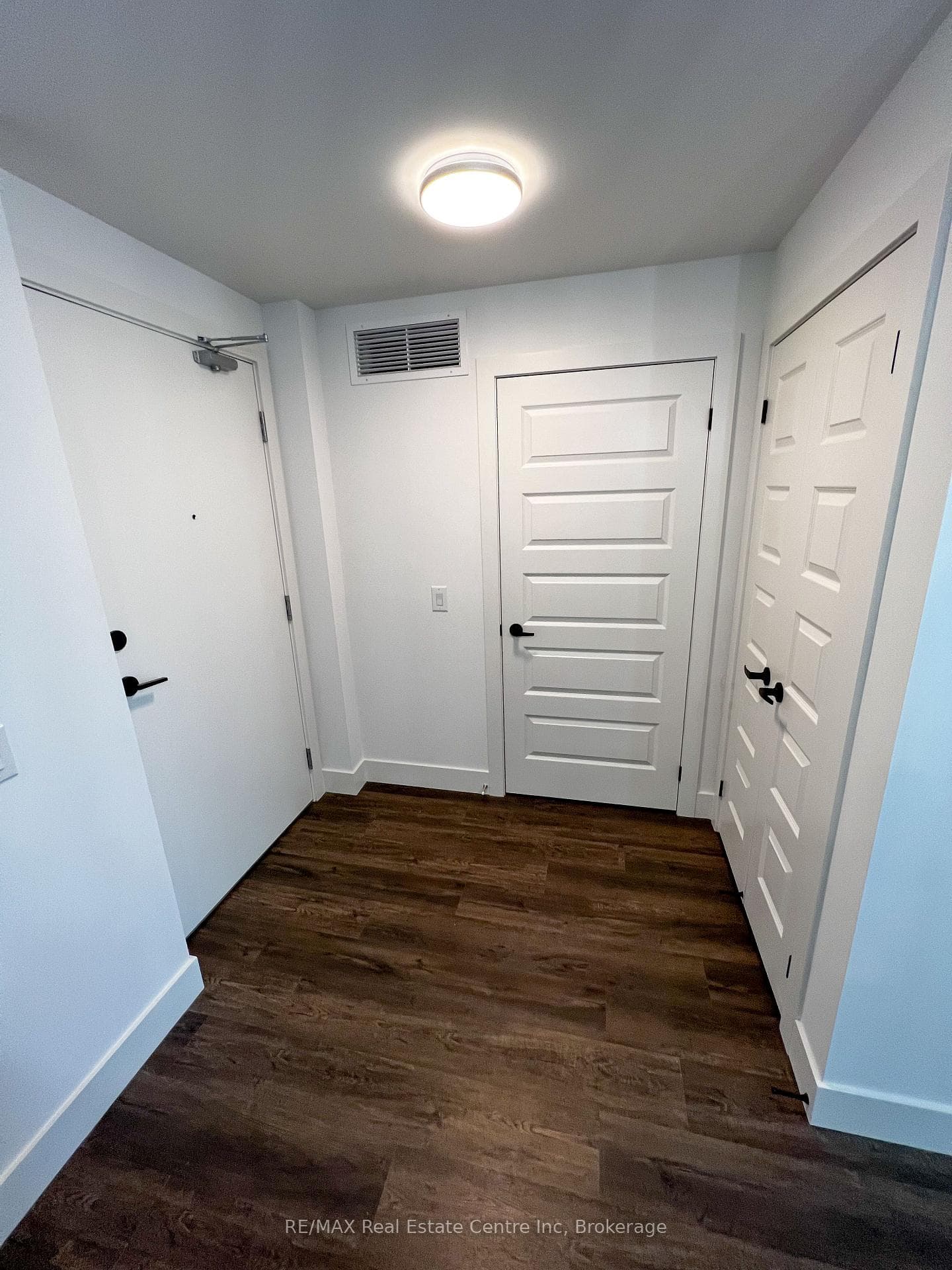 26 Lowes Road Unit 602 photo 2