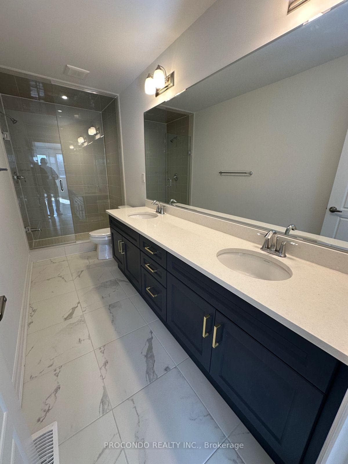 3102 William Cutmore Boulevard photo 10