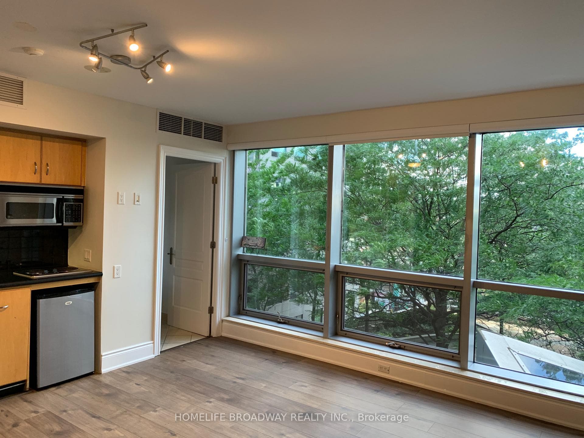 10 Bellair Street Unit 511 photo 8
