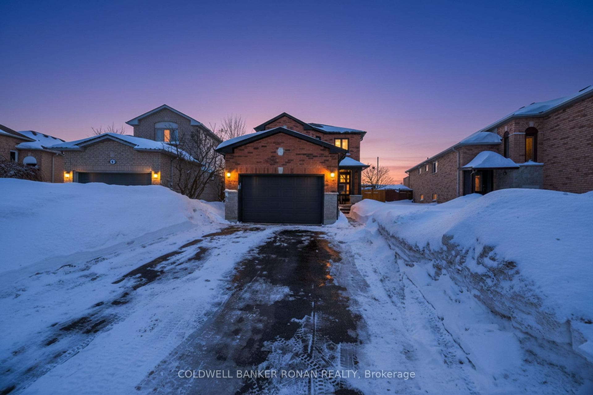 13 Bluegrass Drive photo 1