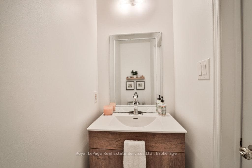 1387 Stonecutter Drive photo 16