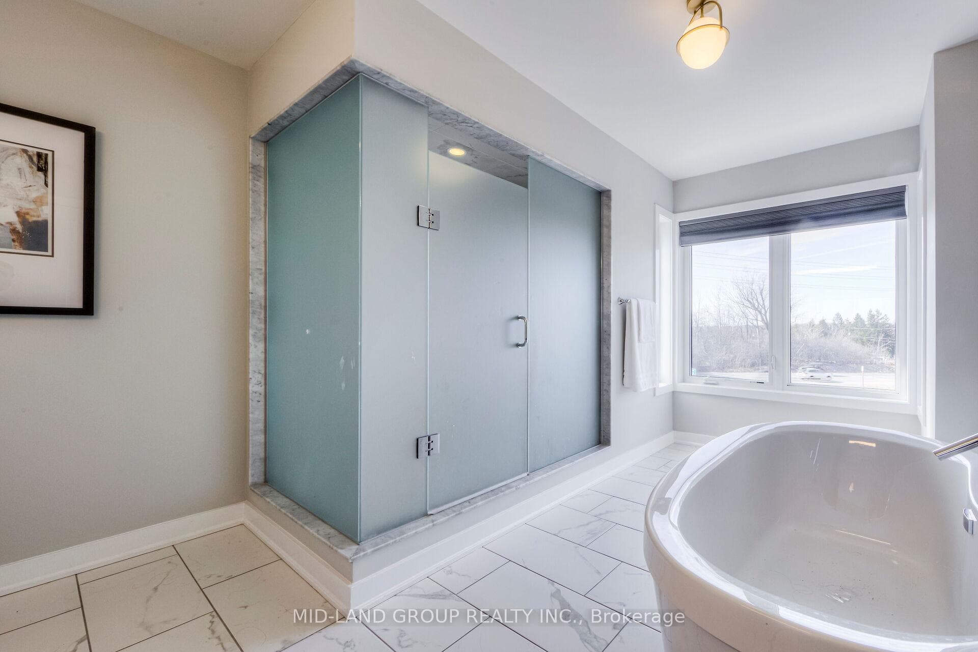 22 Helliwell Crescent photo 25