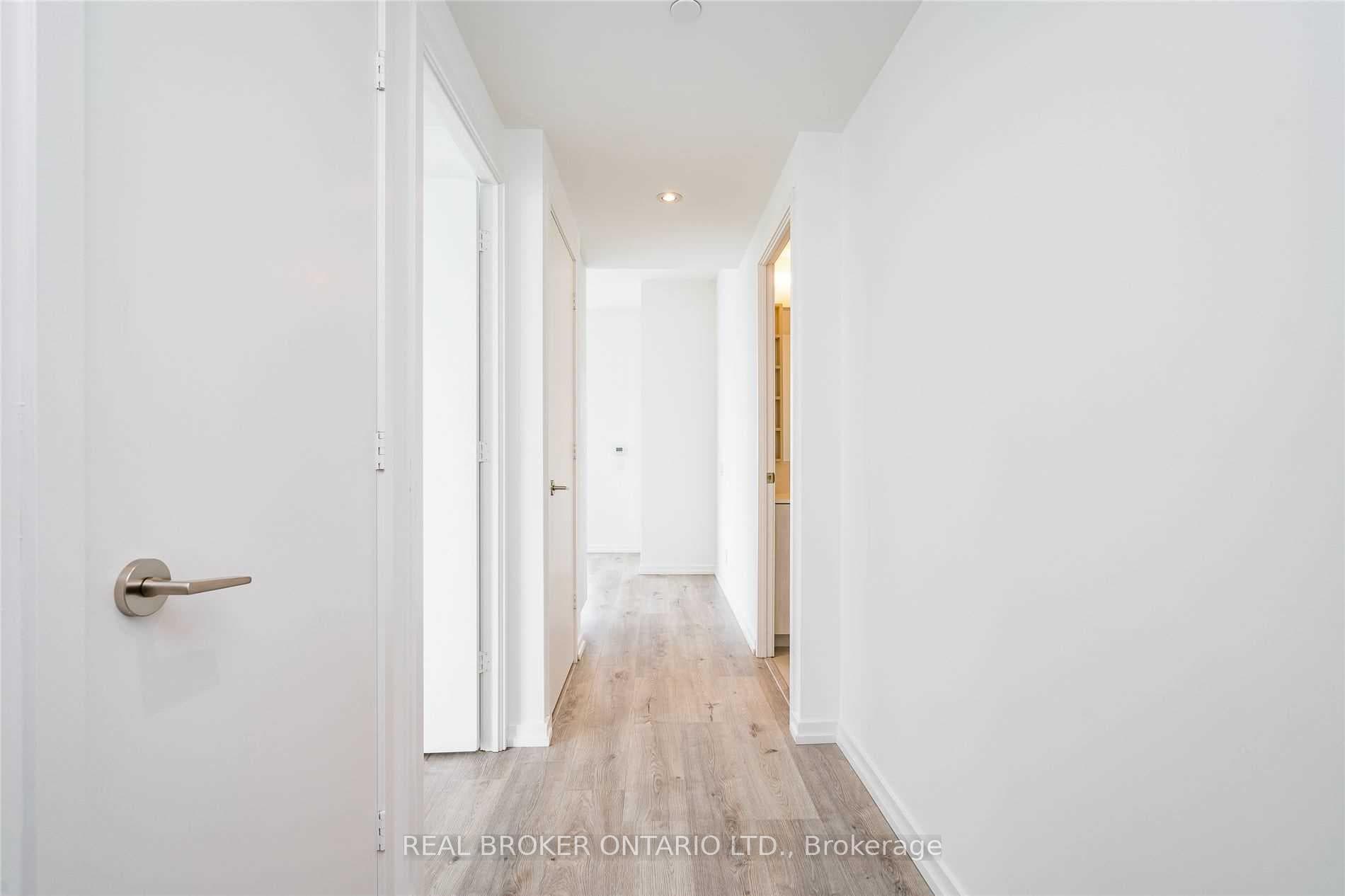 1000 Portage Parkway Unit 1211 photo 3